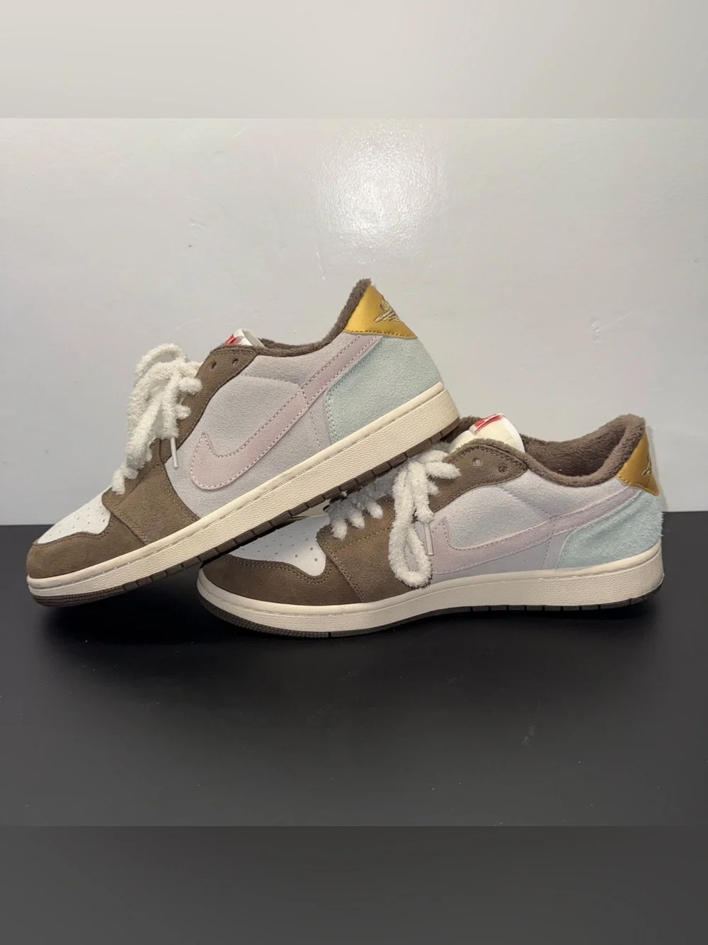 Jordan low top